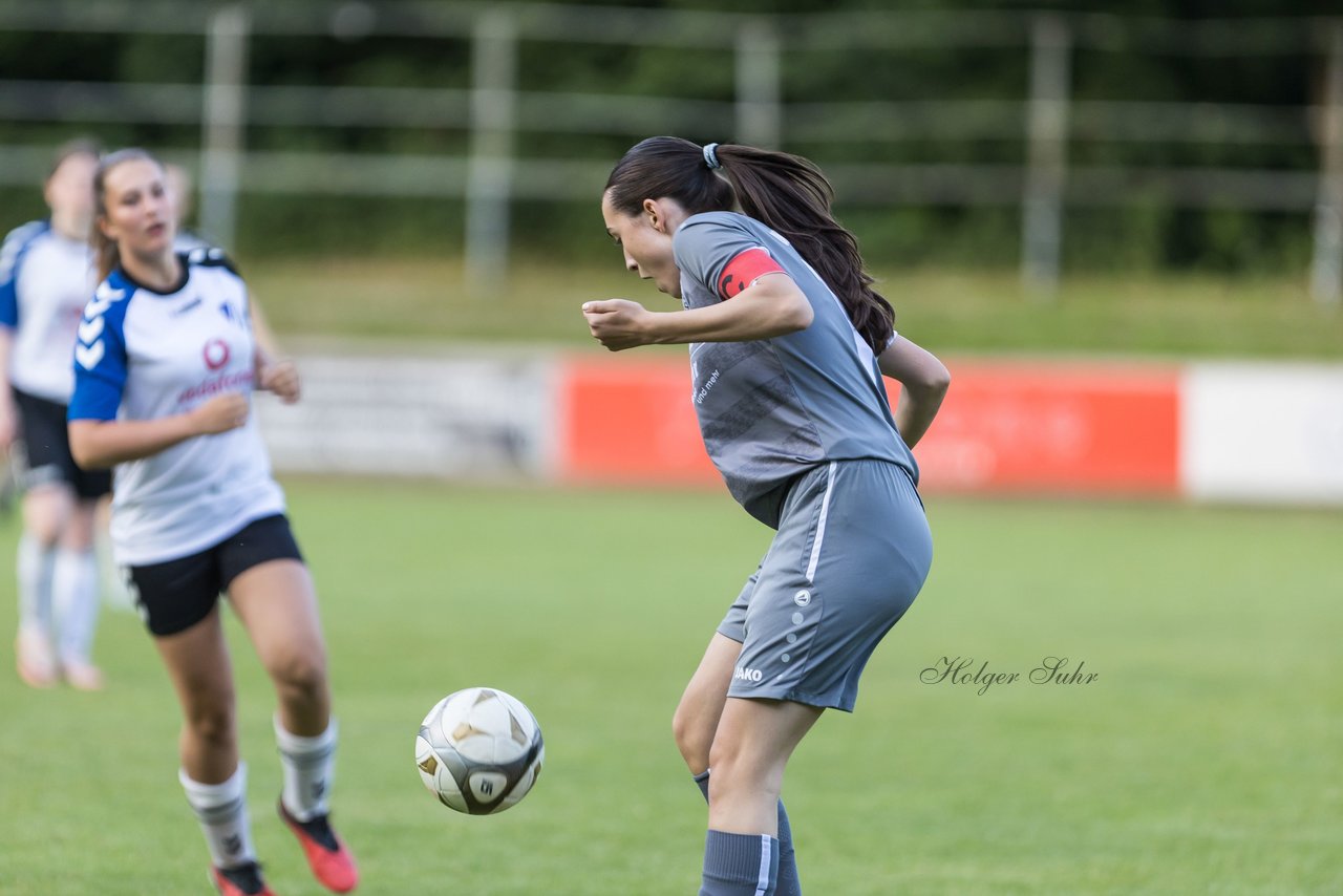 Bild 343 - Loewinnen Cup